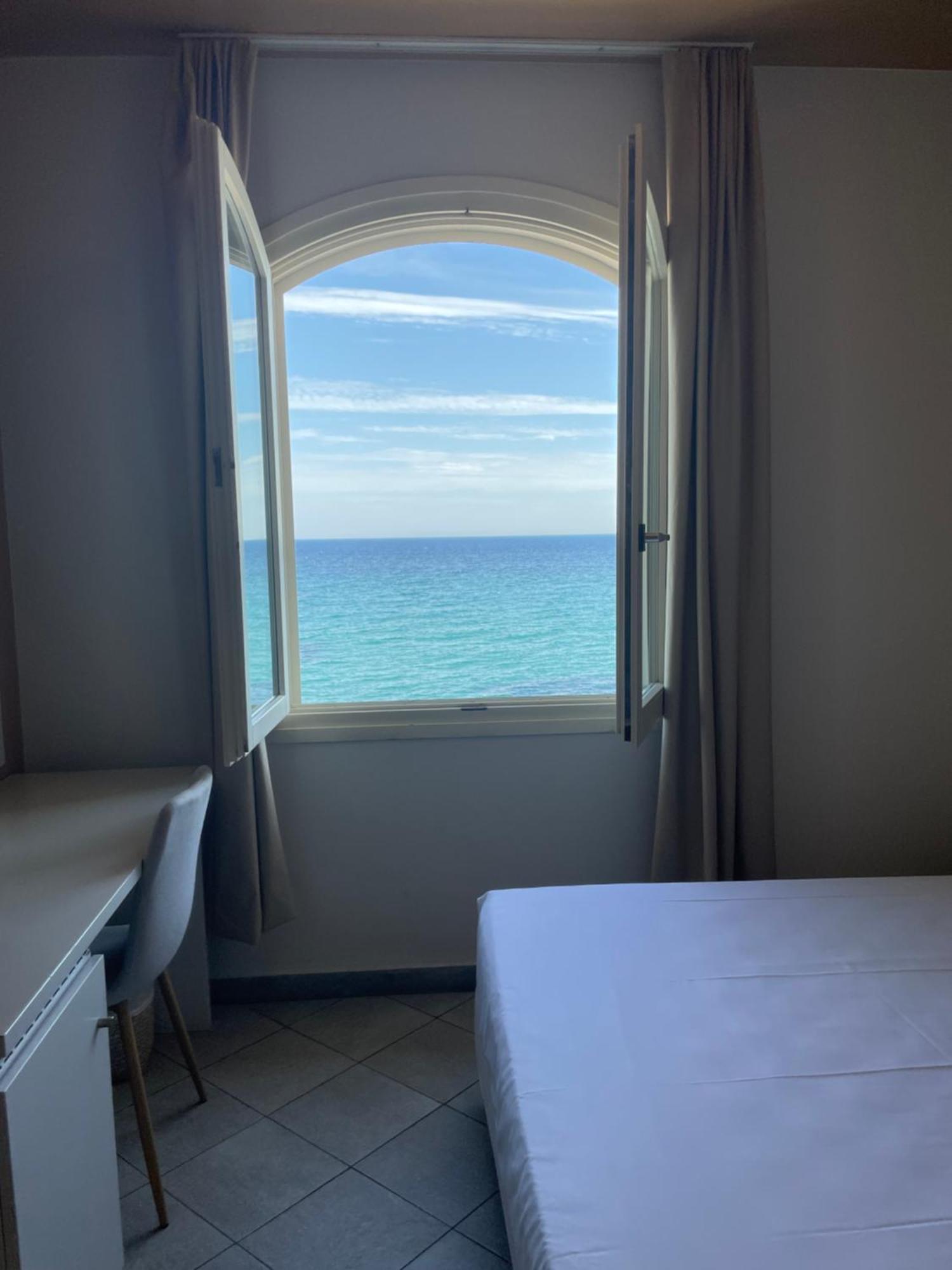 Torremare Otel Marine du Miomo Dış mekan fotoğraf